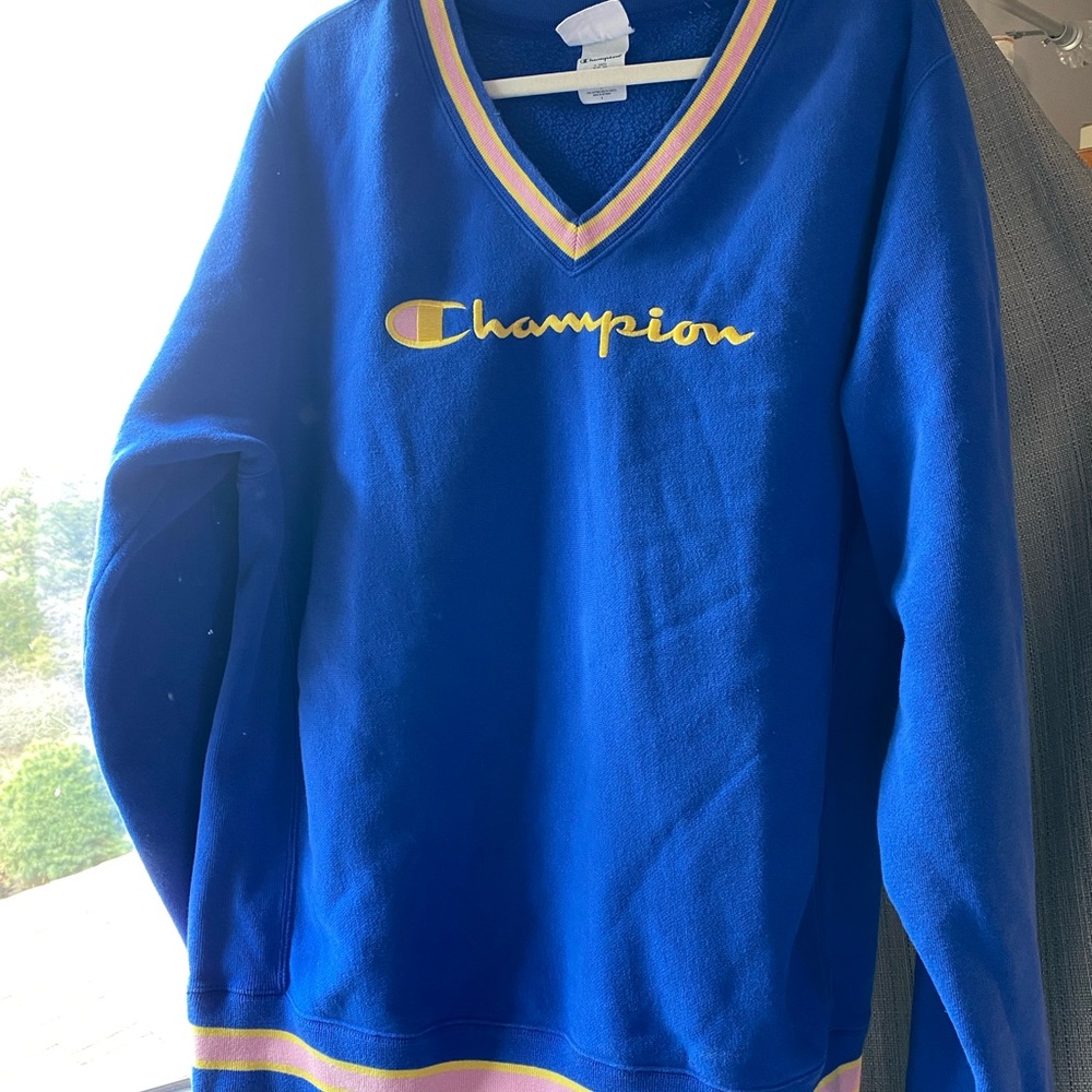 Champion V-Neck Sweatshirt